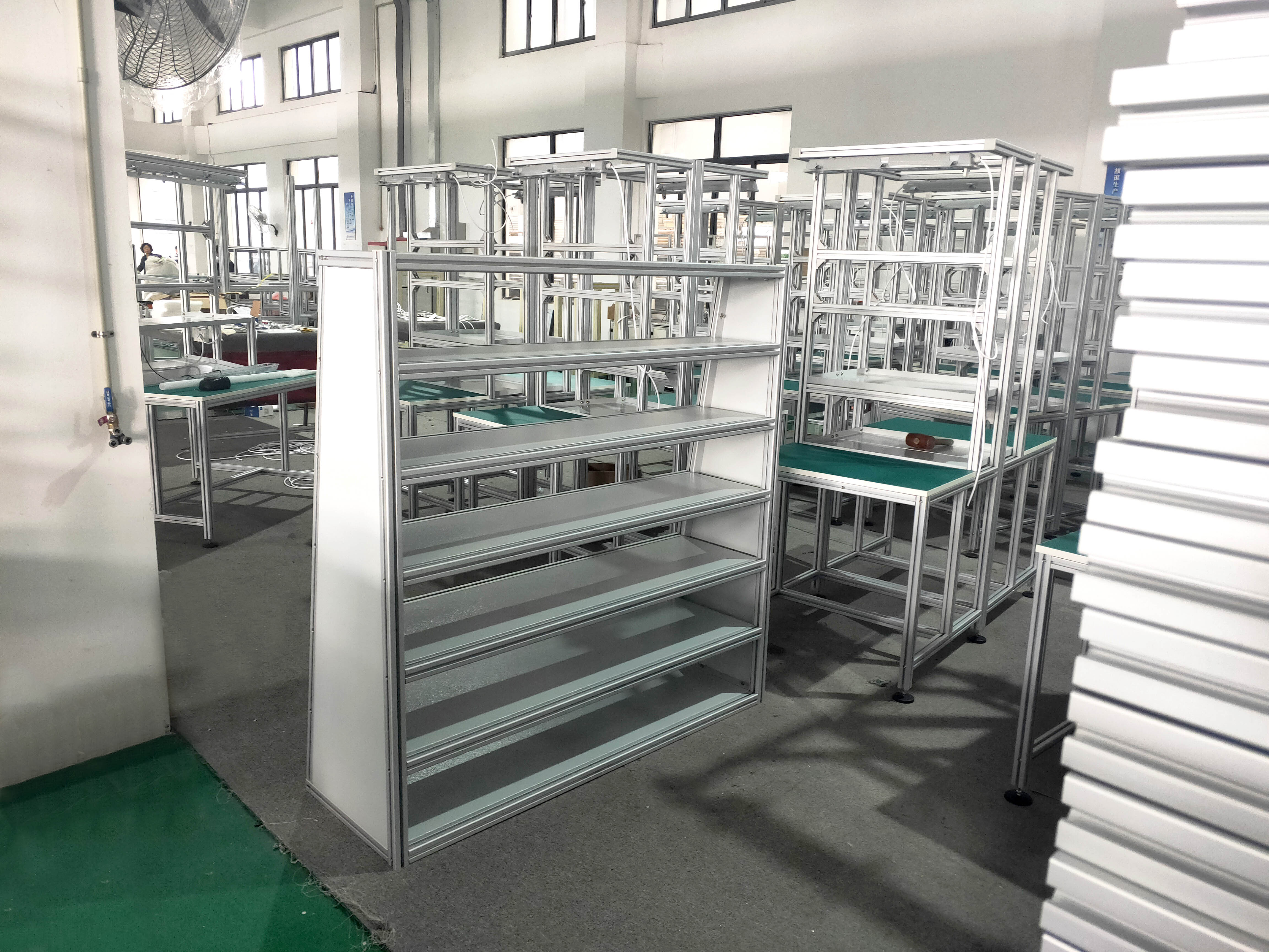 泰州鋁合金框架廠家，用8080型材搭建哪類框架？