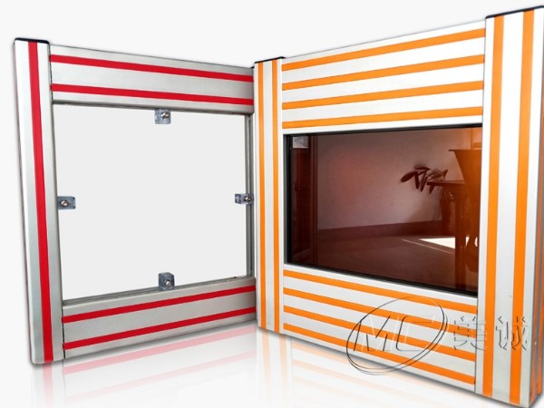 有機(jī)玻璃怎么安裝到鋁型材上的？