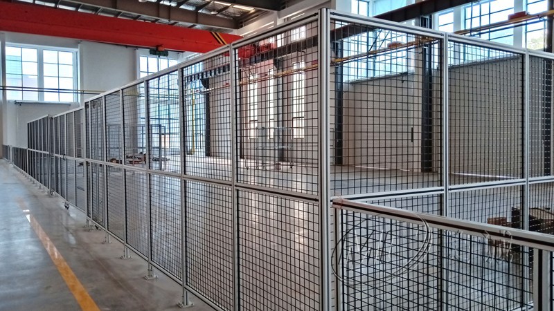 鋁合金機(jī)械防護(hù)圍欄 鋁合金機(jī)械防護(hù)圍欄