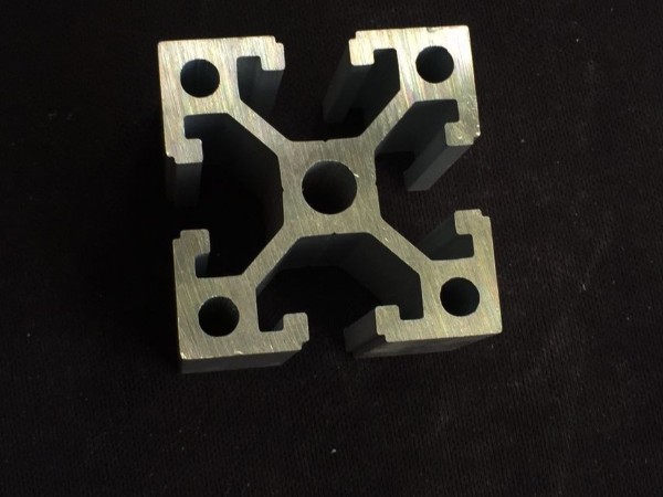 歐標(biāo)工業(yè)鋁型材和國標(biāo)工業(yè)鋁型材的技術(shù)劃分依據(jù)是什么？