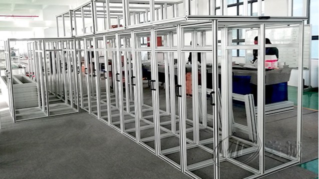 鋁型材設(shè)備防護框架